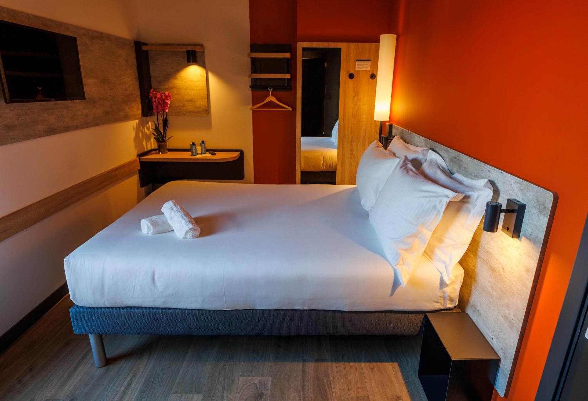 Ibis Budget Logrono Centro Ngoại thất bức ảnh