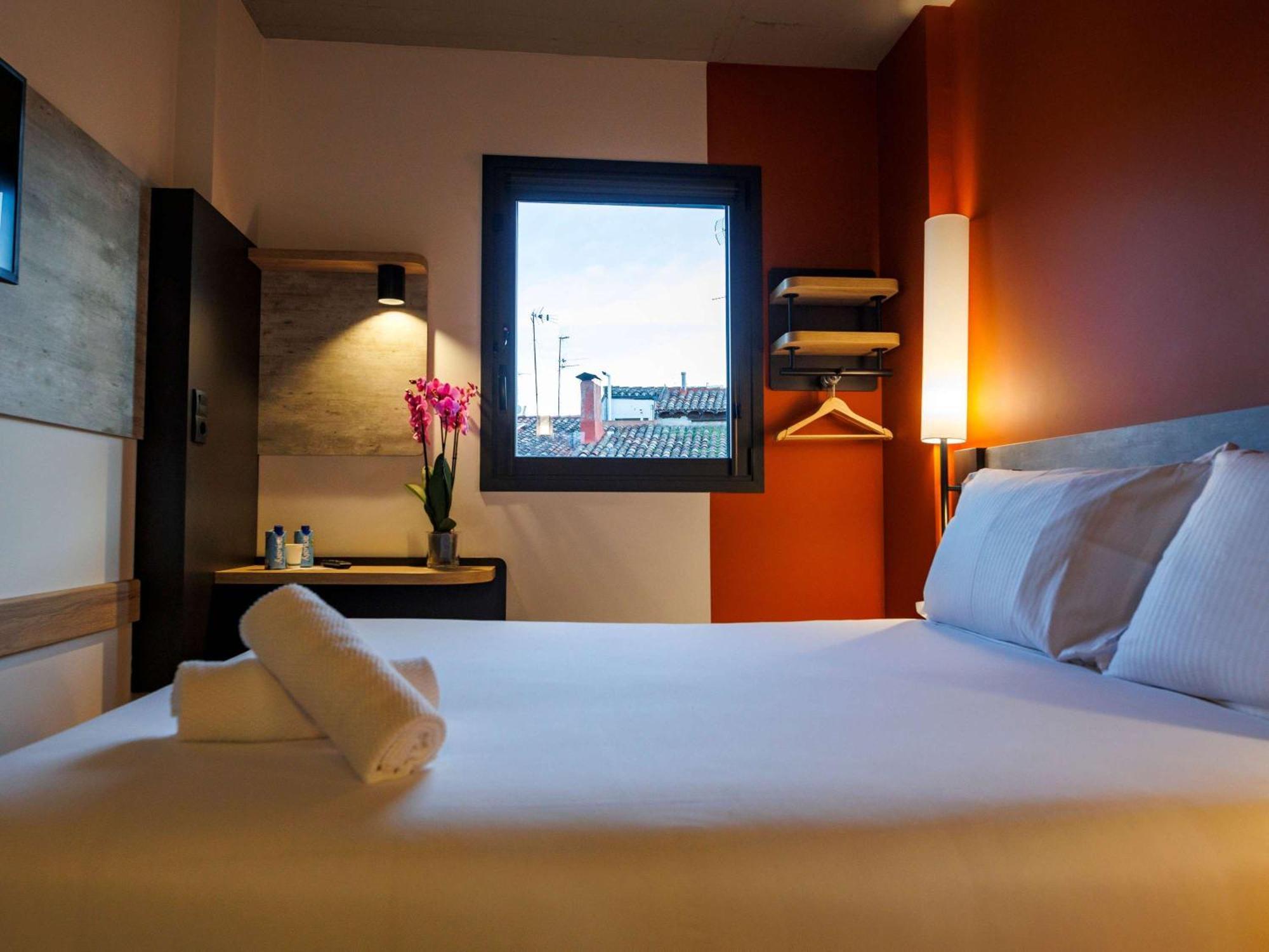 Ibis Budget Logrono Centro Hotel Ngoại thất bức ảnh