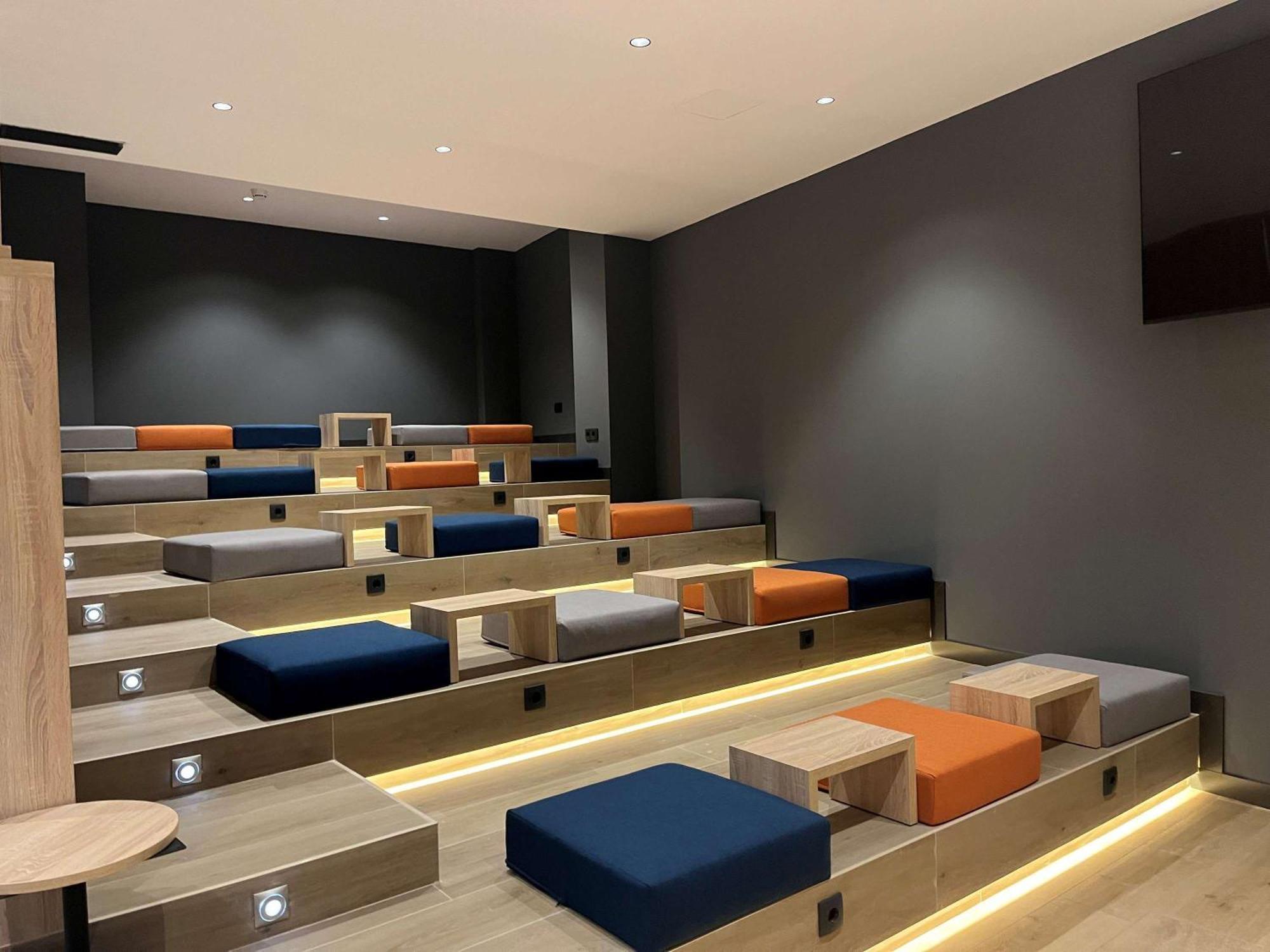 Ibis Budget Logrono Centro Ngoại thất bức ảnh